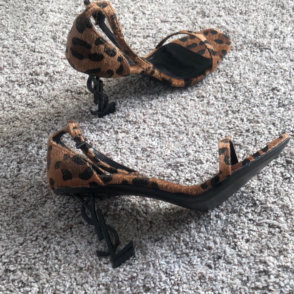 Pony fur high heels brand new